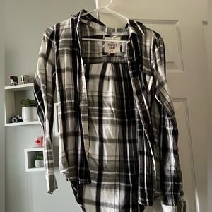 Small Black & white flannel